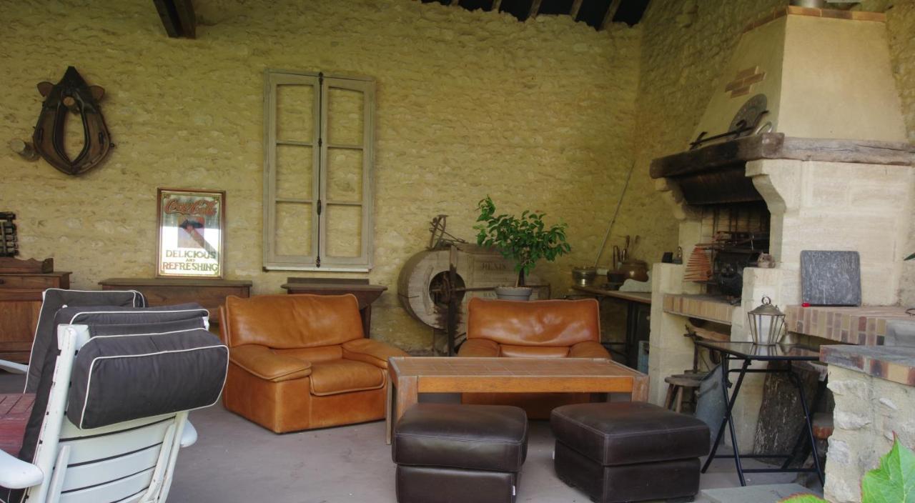 L Escale En Beauce Bed & Breakfast Maisons  Exterior foto